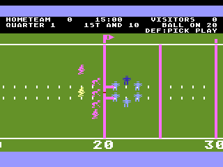 Screenshot Thumbnail / Media File 1 for Realsports Football (1982) (Atari)